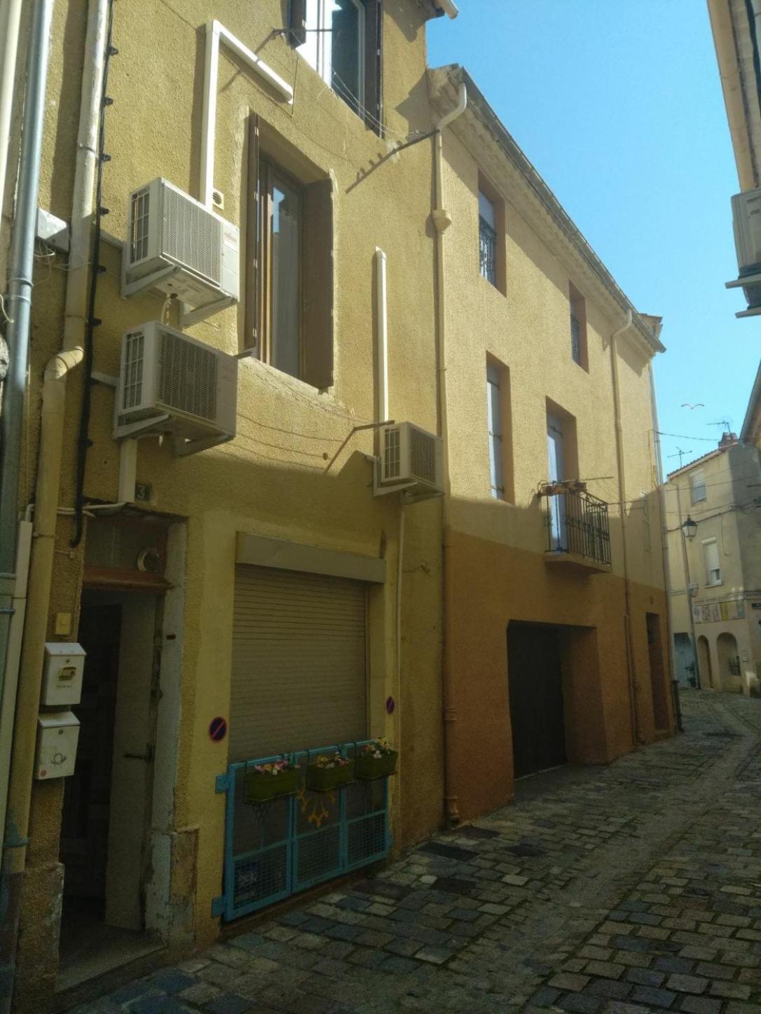 Bono plages Mèze Esterno foto